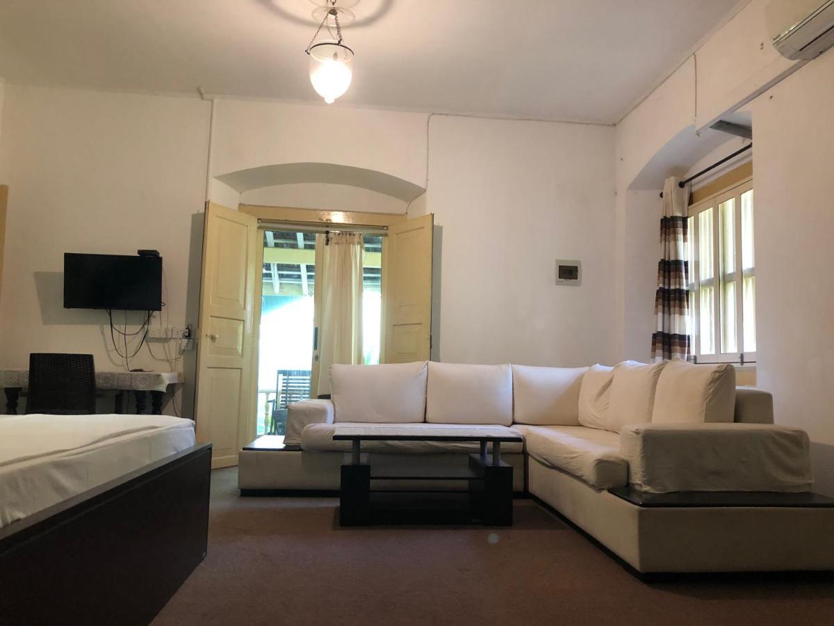 No.53 Apartment Katunayaka Luaran gambar
